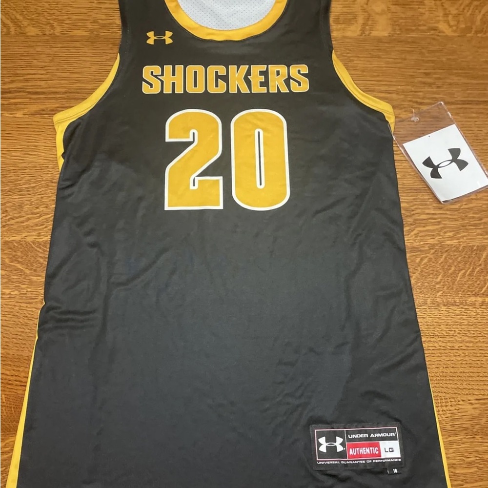 Under Armour Wichita State Shockers Mens #20 Showtime Basketball Jersey Sz L